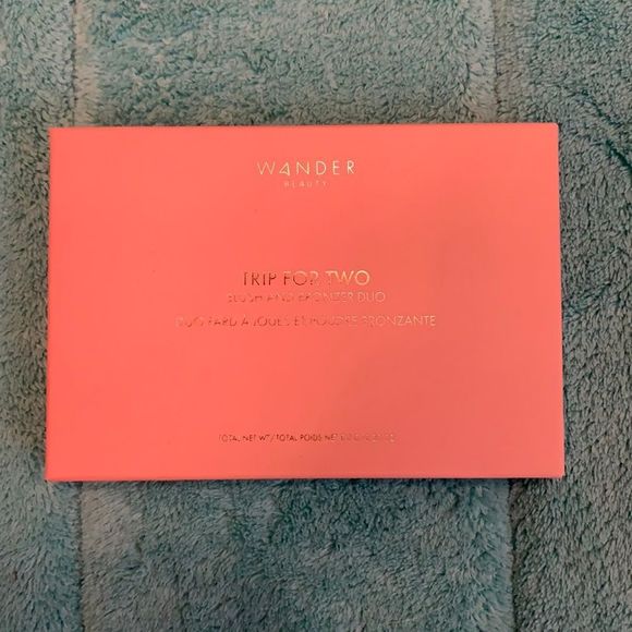 Wander Trip for Two blush and bronzer duo - Picture 2 of 2